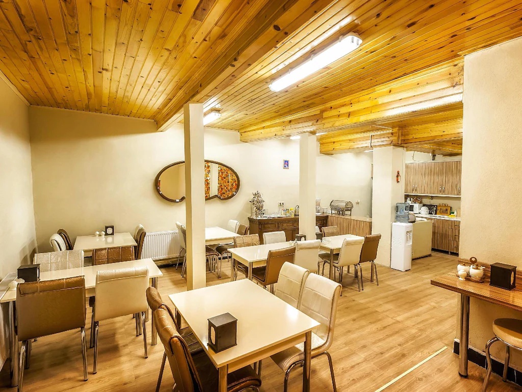 Tiffany Balat Heritage 3